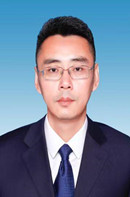 游钎.jpg