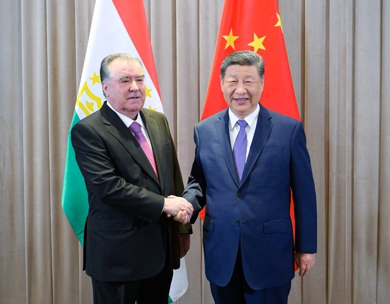 习近平3.jpg