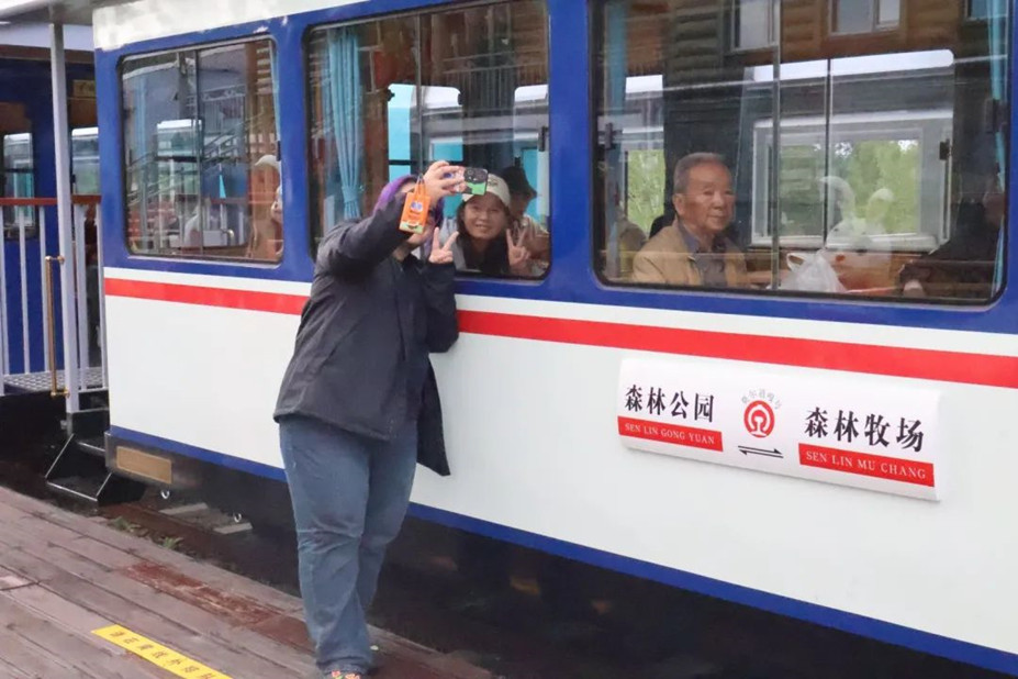 小火车2.jpg